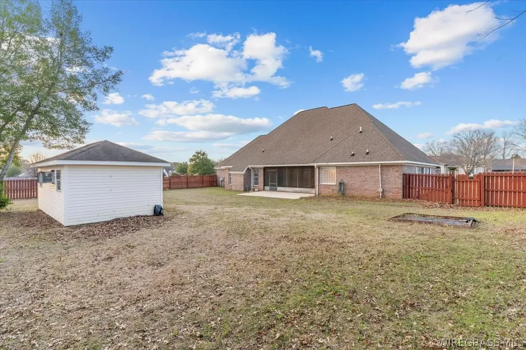 1101 Whitfield Avenue Dothan AL 36305