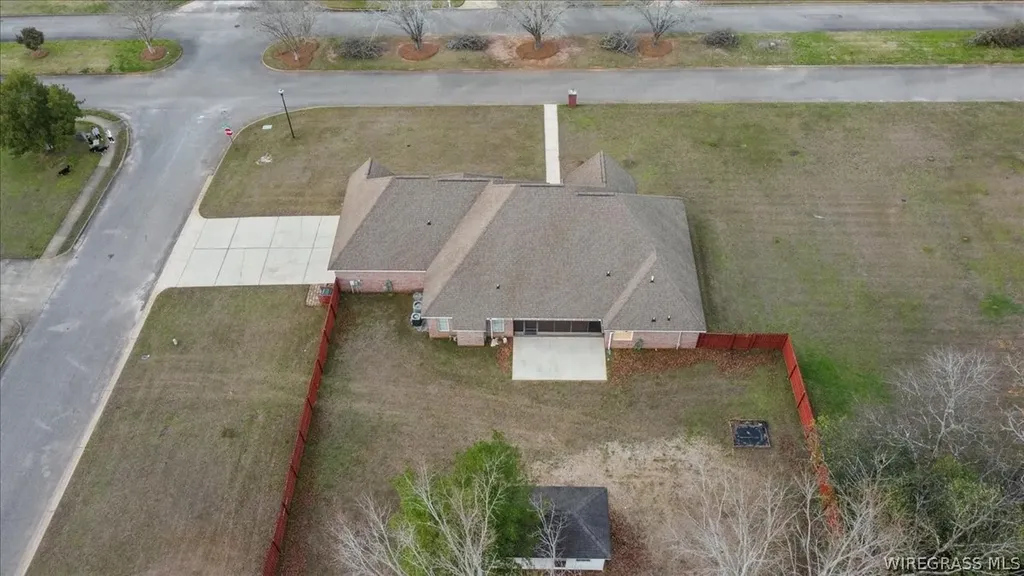 1101 Whitfield Avenue Dothan AL 36305