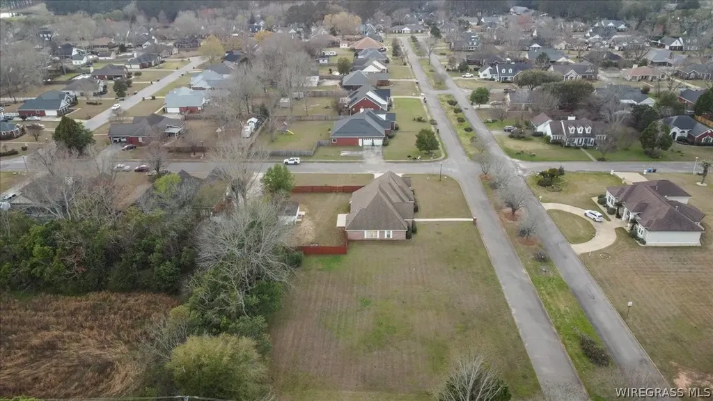 1101 Whitfield Avenue Dothan AL 36305