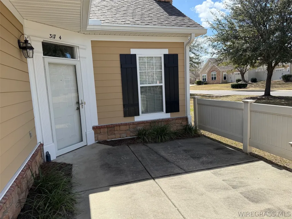 317 Hidden Creek Circle Dothan AL 36301