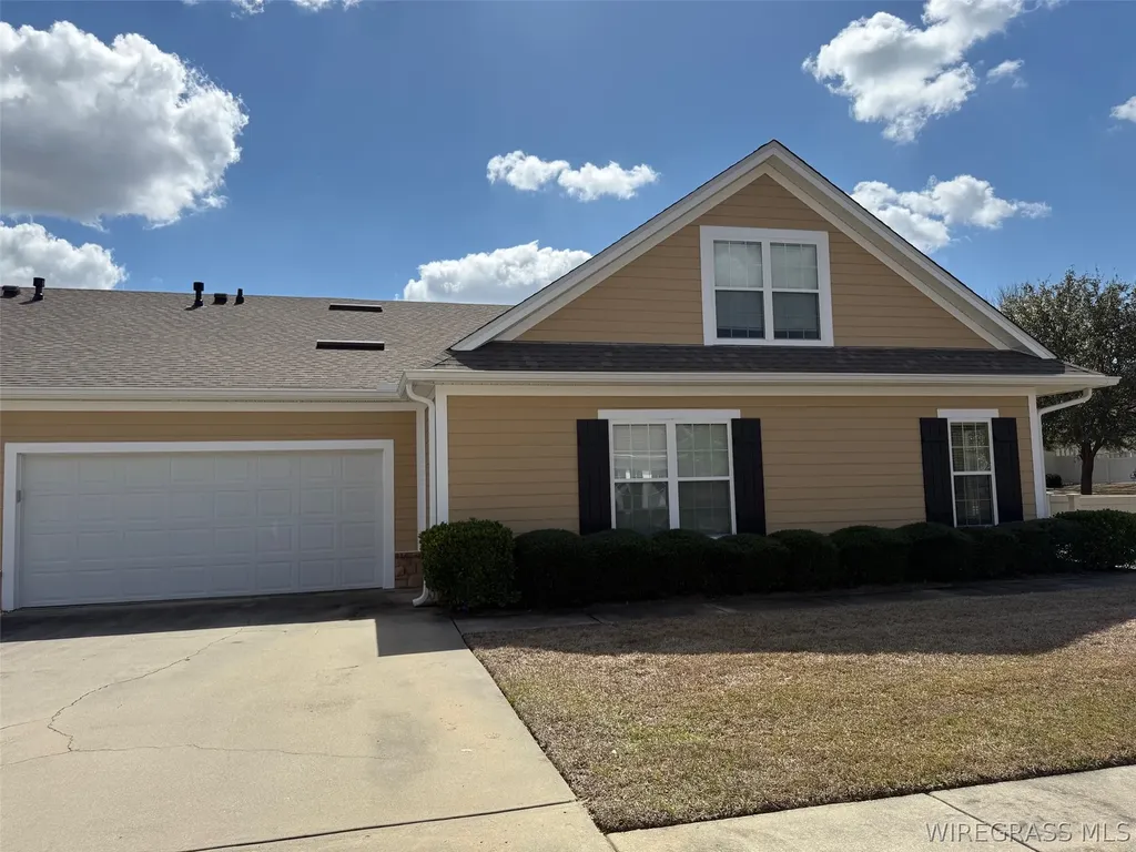 317 Hidden Creek Circle Dothan AL 36301