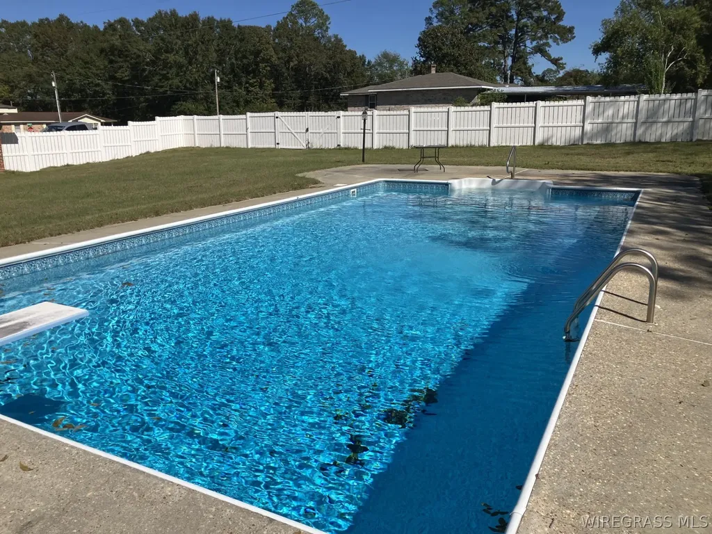 304 Champion Drive Opp AL 36467
