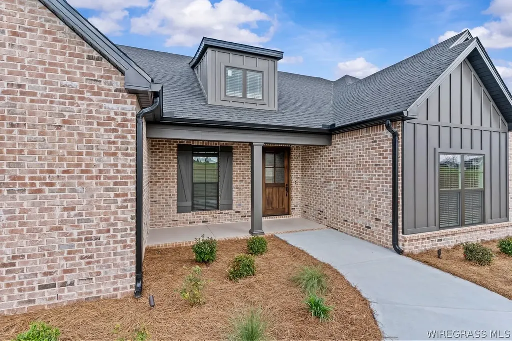 115 County Road 561 Enterprise AL 36330