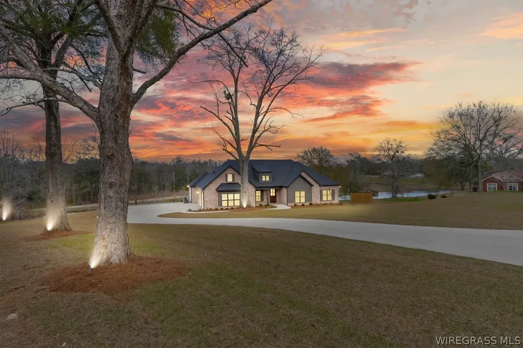 115 County Road 561 Enterprise AL 36330