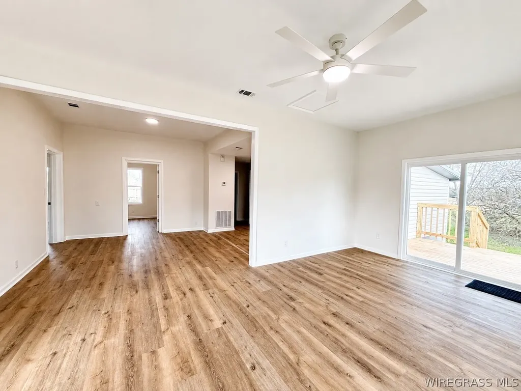 50 County Road 616 Enterprise AL 36330