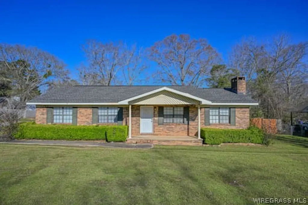 928 E Lee Street Enterprise AL 36330
