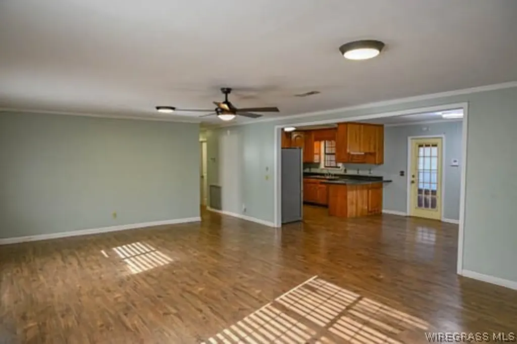 928 E Lee Street Enterprise AL 36330