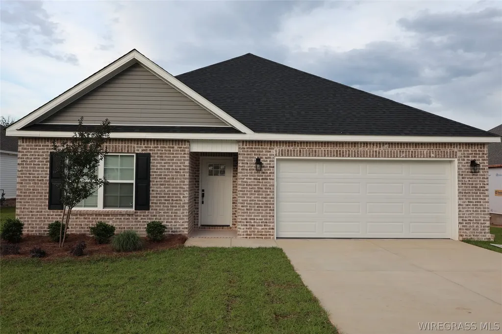 103 Orchid Way Enterprise AL 36330