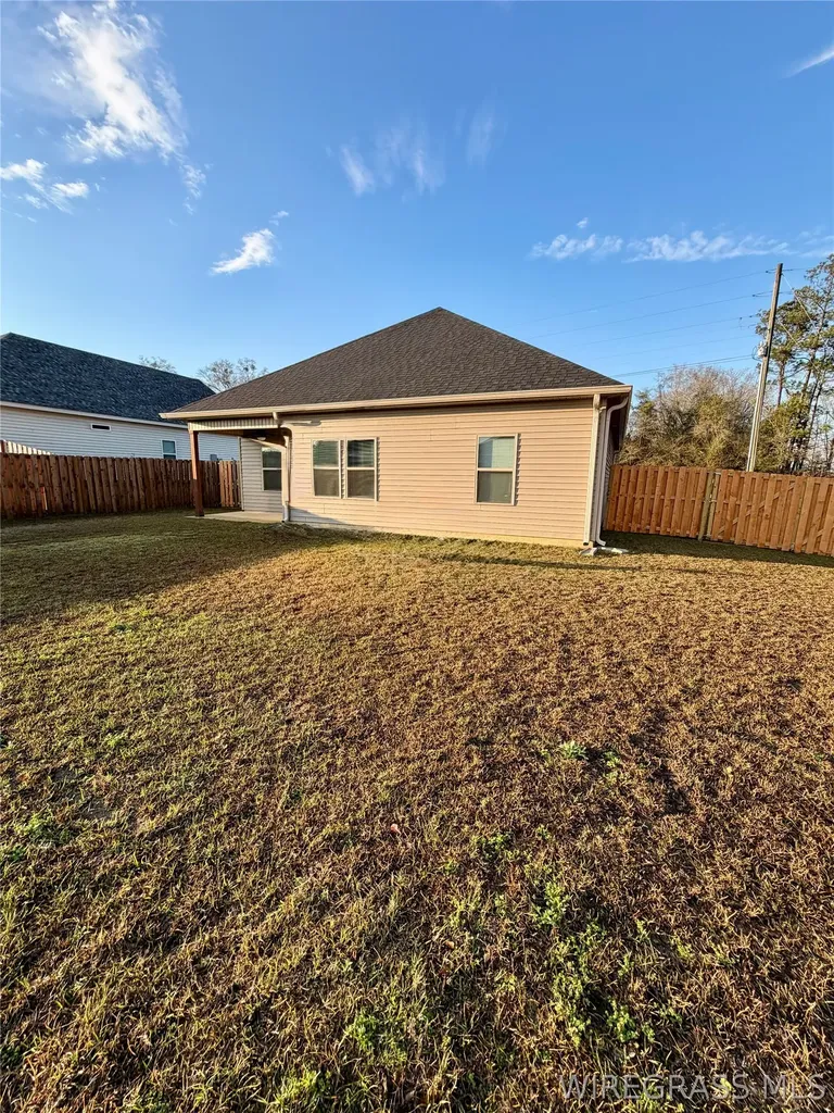 1642 Smithville Road Dothan AL 36301