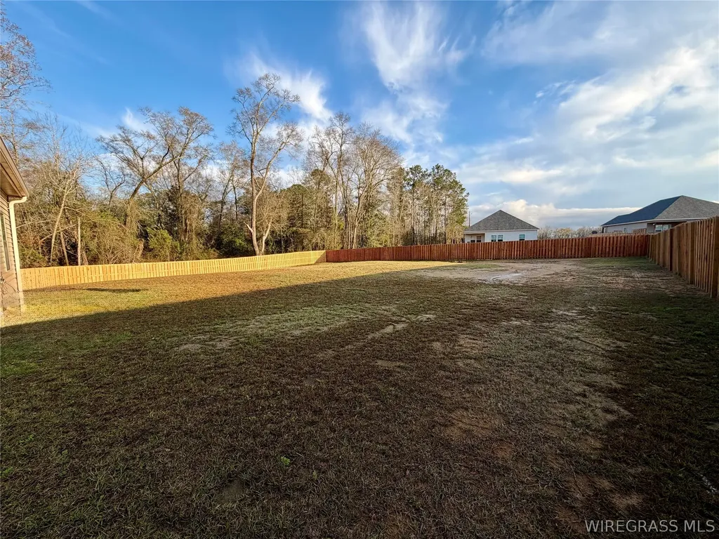 1642 Smithville Road Dothan AL 36301