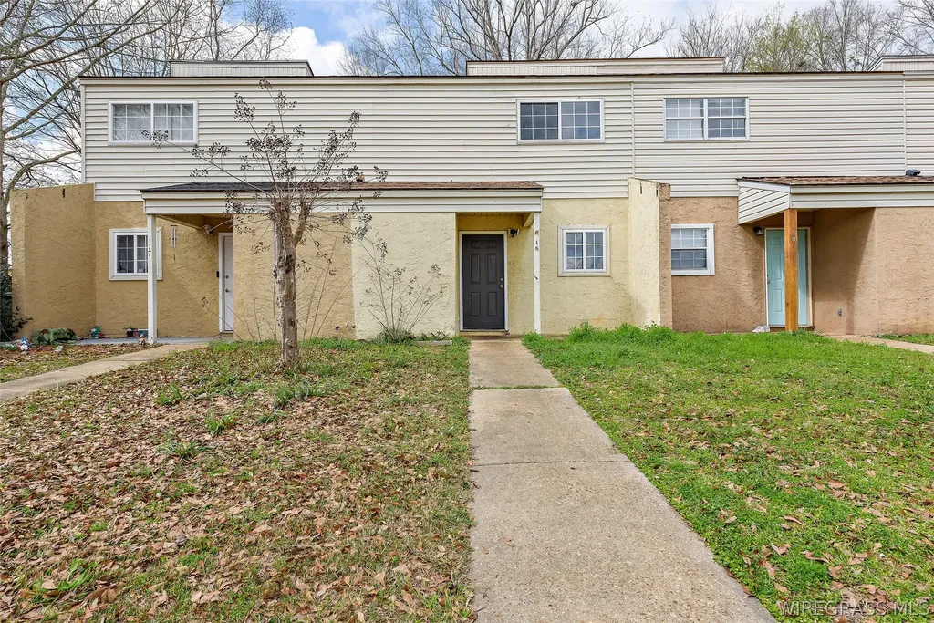18 Anthony Circle Enterprise AL 36330
