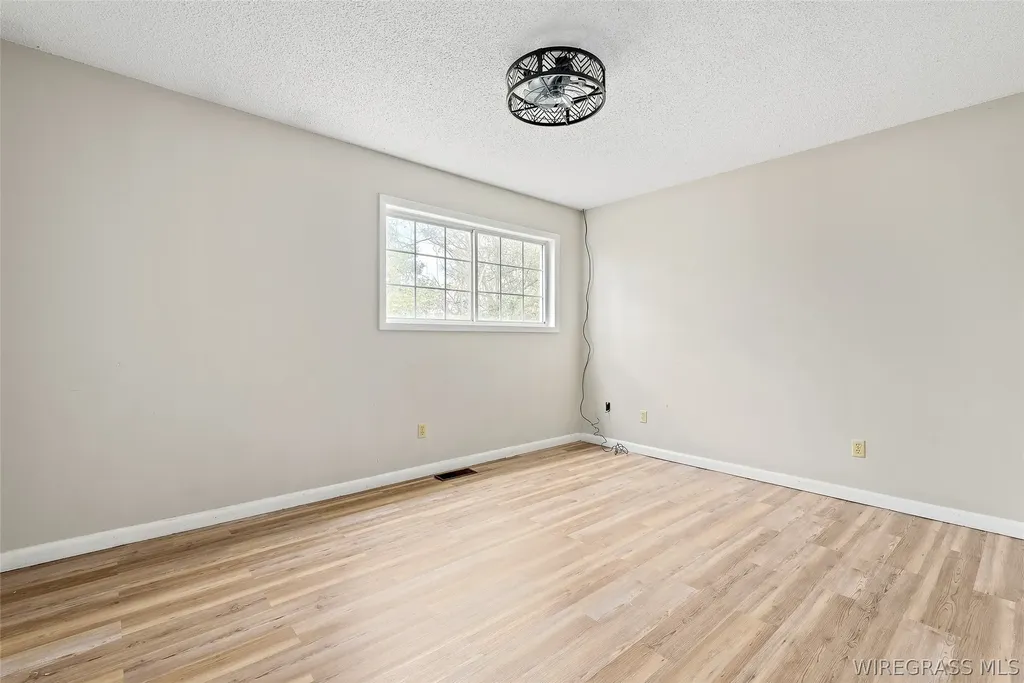 18 Anthony Circle Enterprise AL 36330