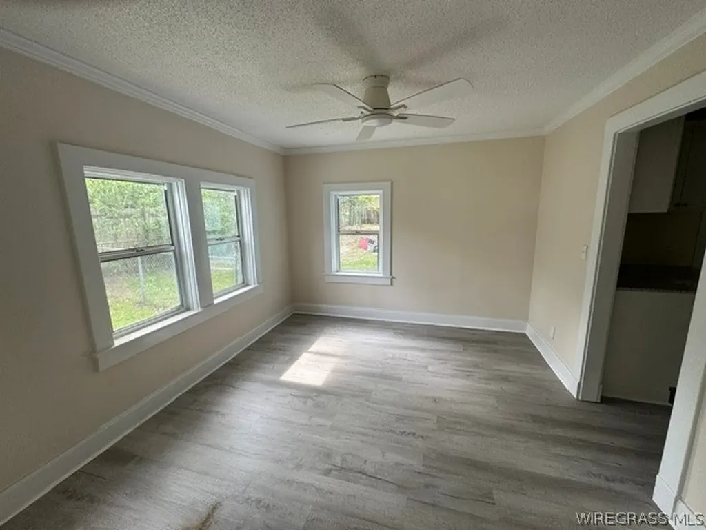 1011 Irwin Street Dothan AL 36301