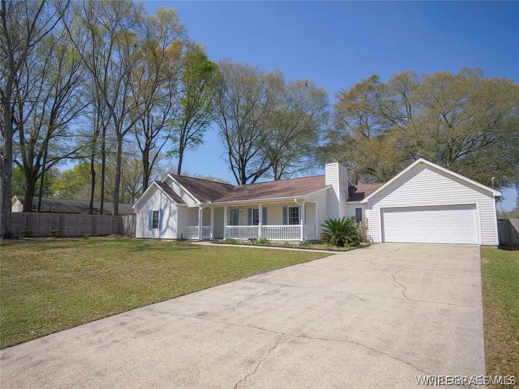 112 Courtland Drive Enterprise AL 36330