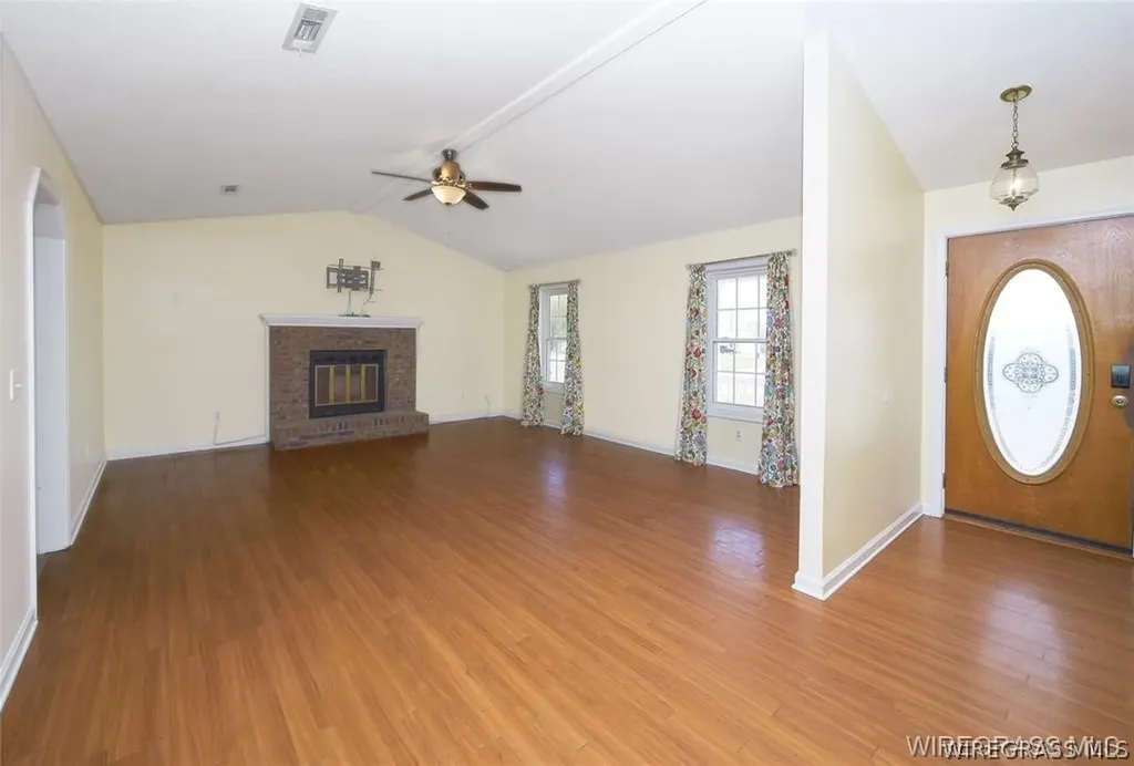 112 Courtland Drive Enterprise AL 36330