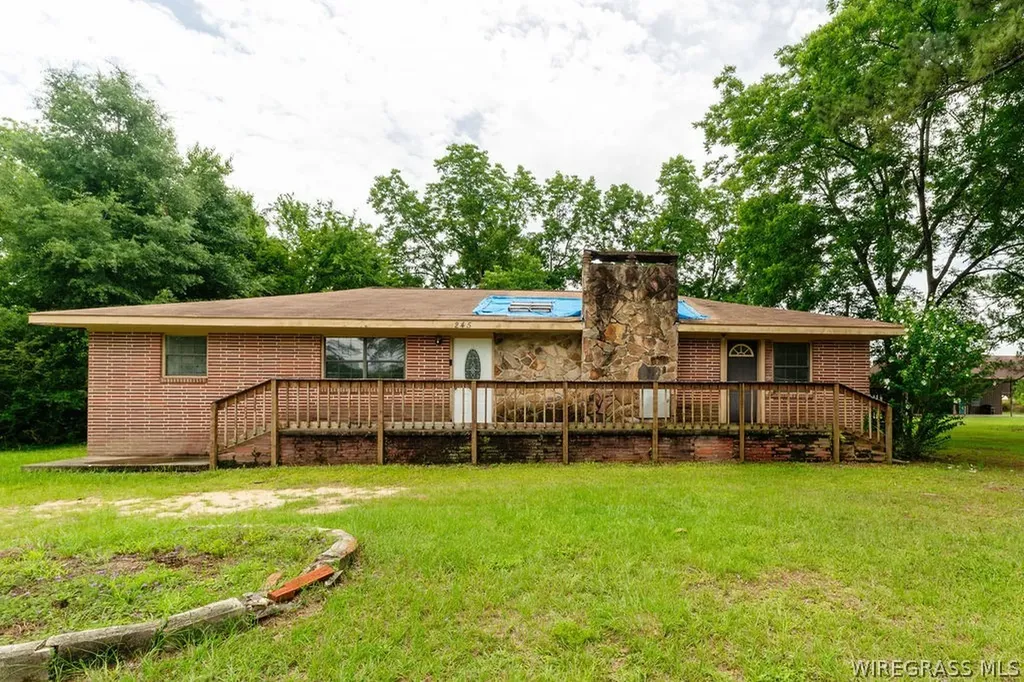 245 W Main Street Daleville AL 36322