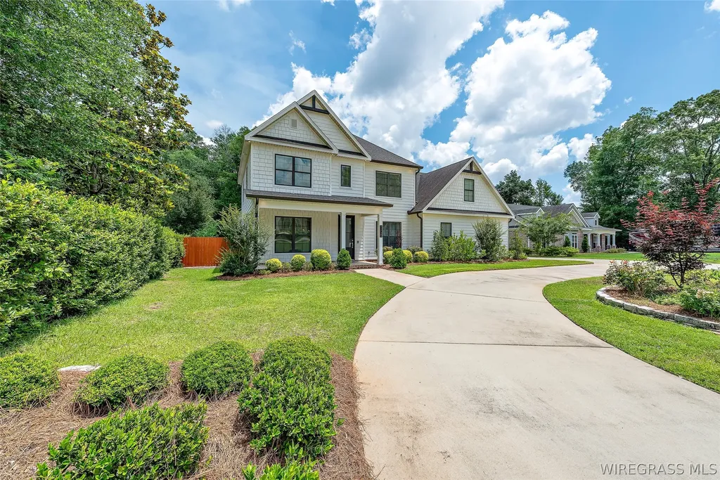 105 Gary Court Dothan AL 36303