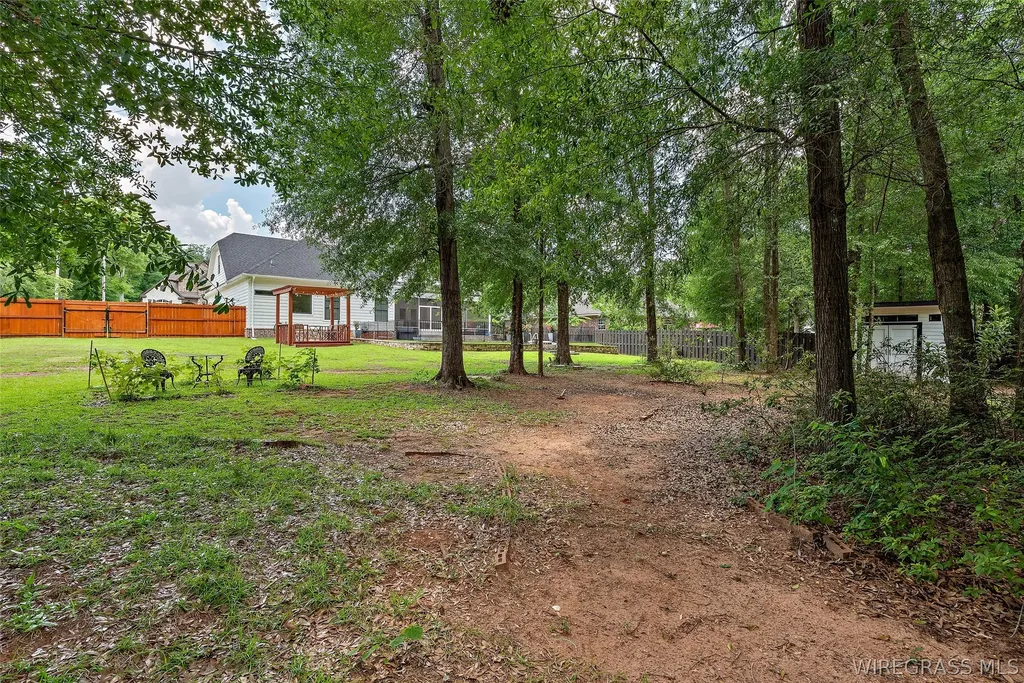 105 Gary Court Dothan AL 36303