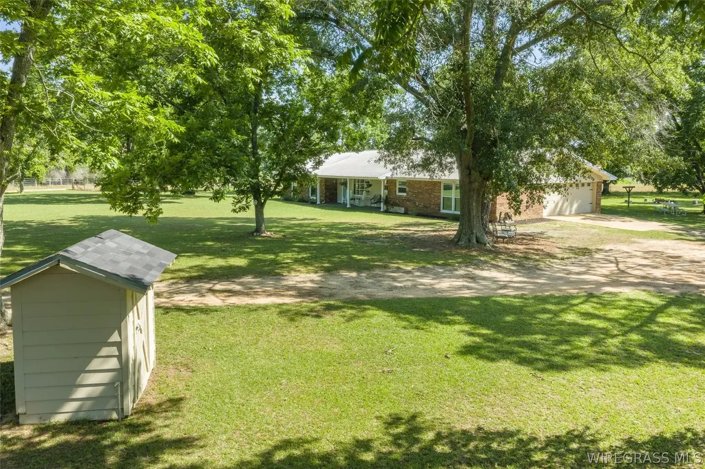 288 Bill Wooten Road Chancellor AL 36316