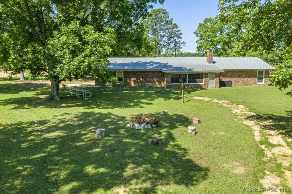 288 Bill Wooten Road Chancellor AL 36316