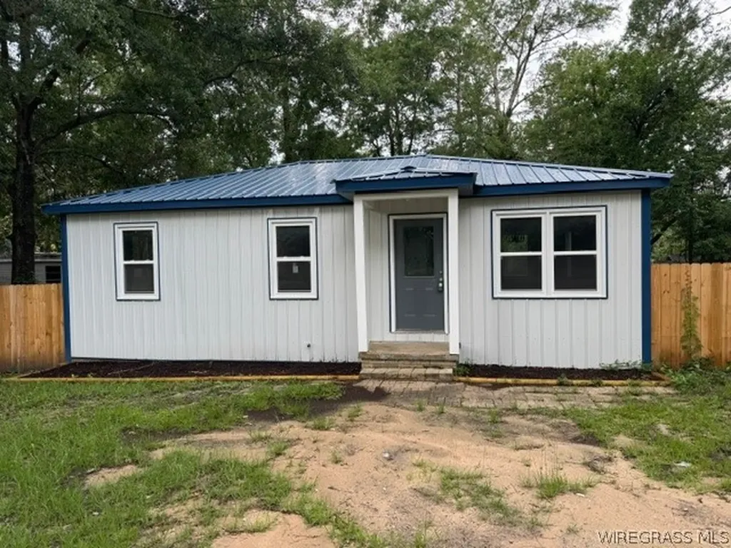 764 Third Avenue Dothan AL 36301