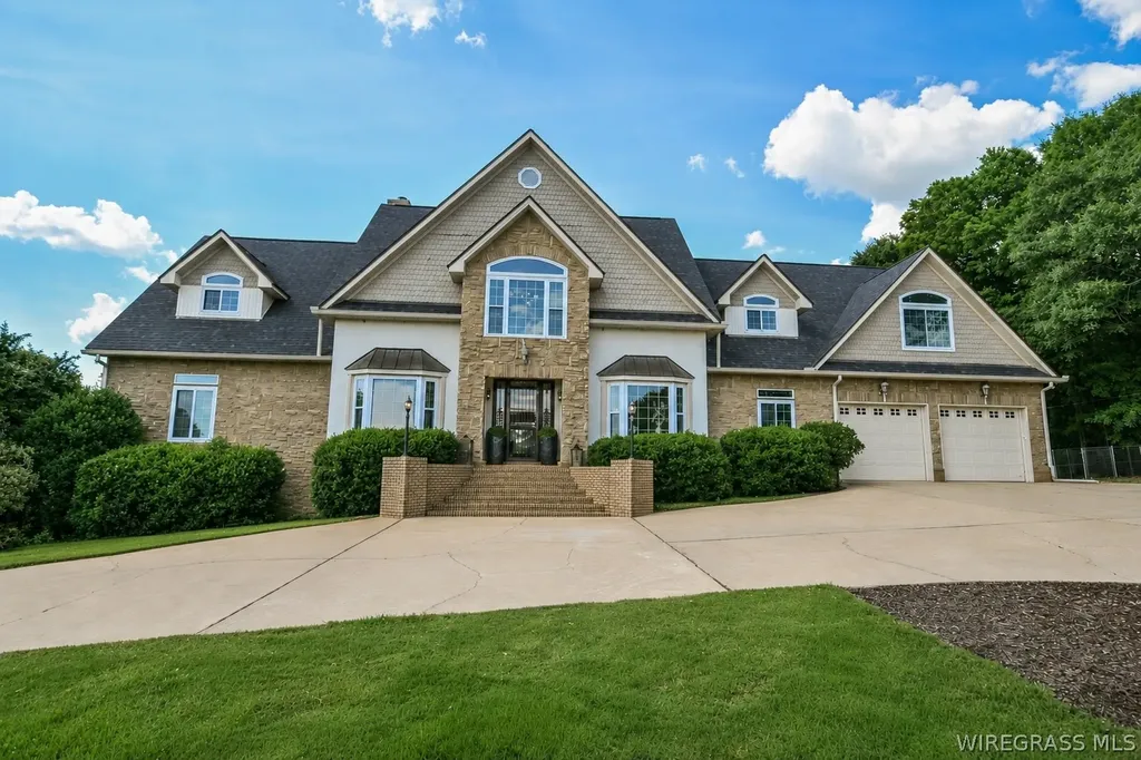 224 Countryside Drive Troy AL 36079