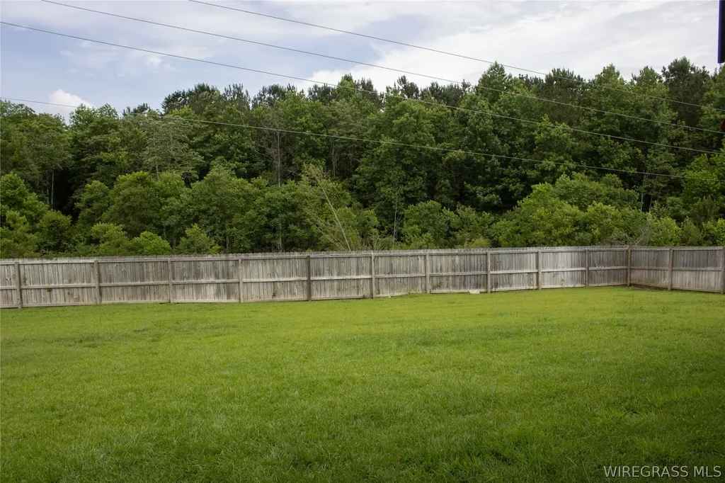 332 Lakes Drive Enterprise AL 36330