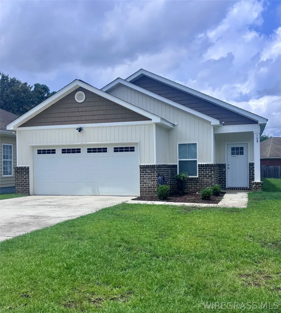 108 Heyward Drive Dothan AL 36303