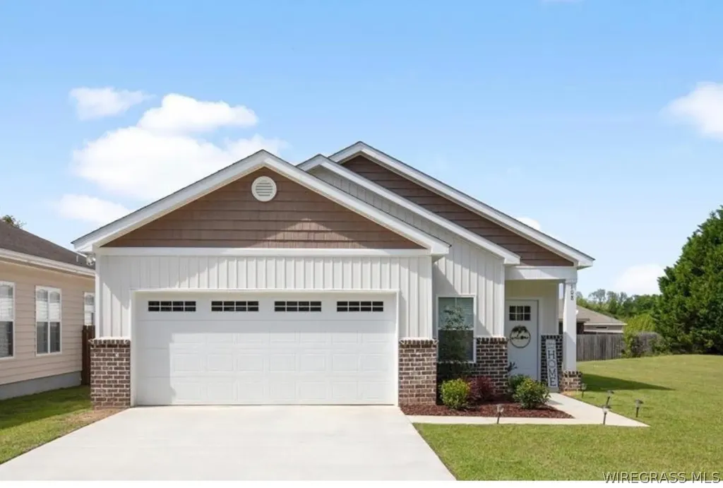 108 Heyward Drive Dothan AL 36303