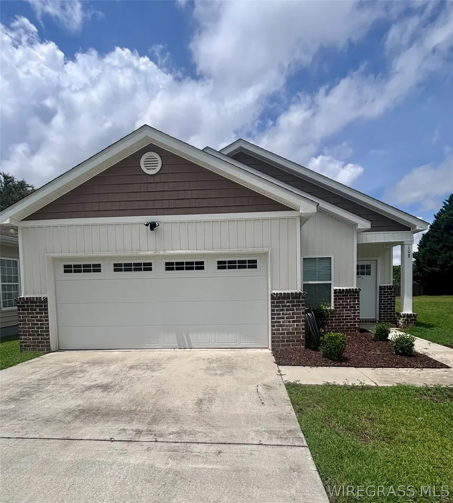 108 Heyward Drive Dothan AL 36303
