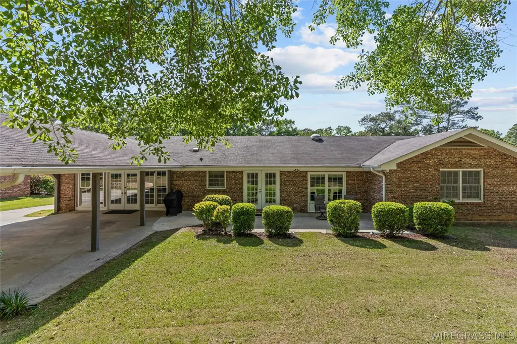 1317 Cambridge Road Dothan AL 36305