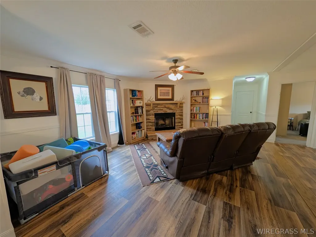 14 County Road 737 Enterprise AL 36330