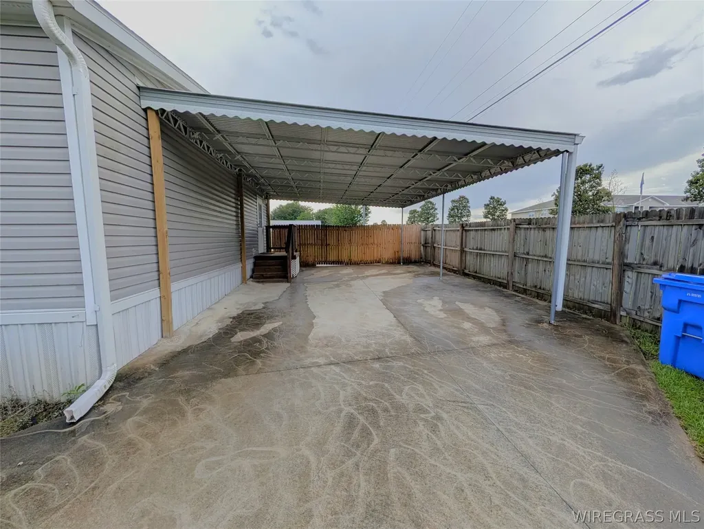 14 County Road 737 Enterprise AL 36330