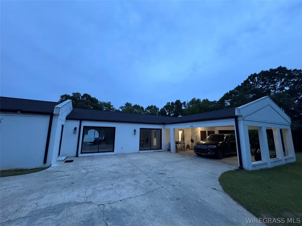 383 Peters Drive Ozark AL 36360