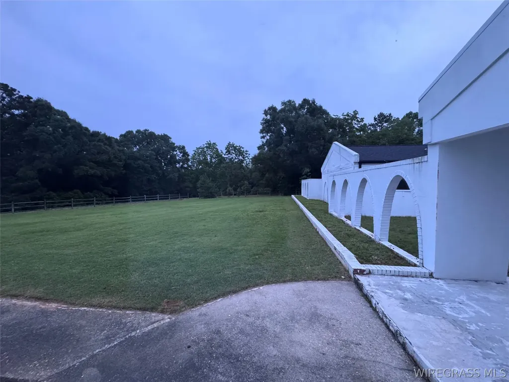 383 Peters Drive Ozark AL 36360