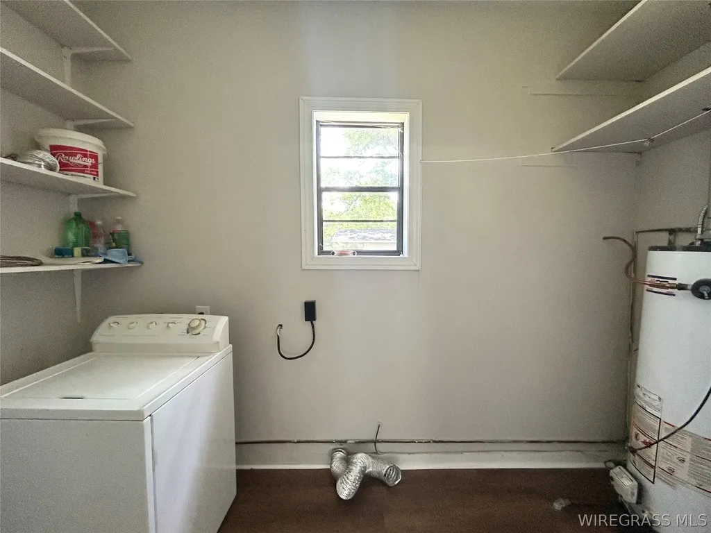 1549 Smith Avenue Elba AL 36323