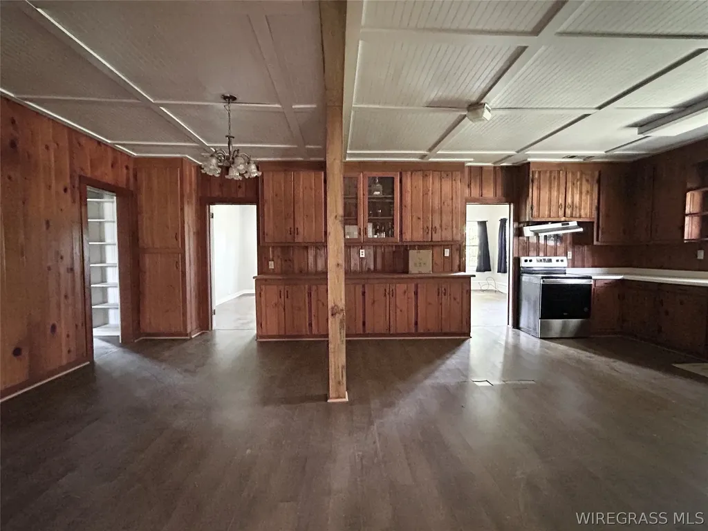 1549 Smith Avenue Elba AL 36323