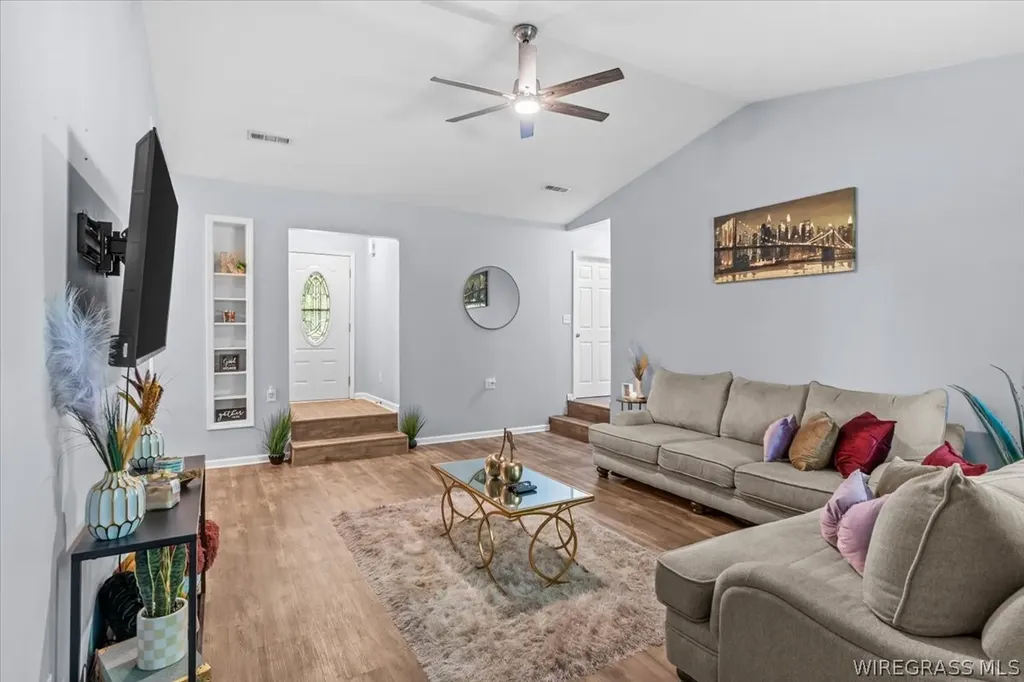 613 Chickasaw Road Enterprise AL 36330