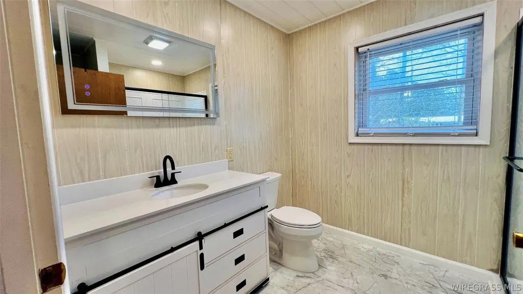 225 Lowe Drive Enterprise AL 36330