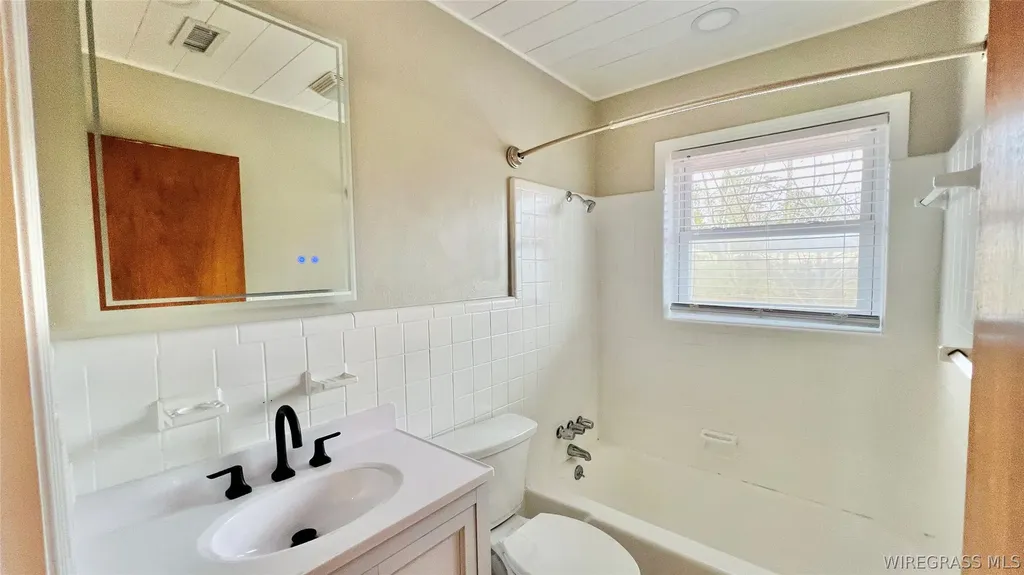 225 Lowe Drive Enterprise AL 36330
