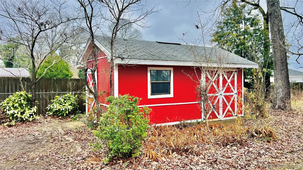 225 Lowe Drive Enterprise AL 36330