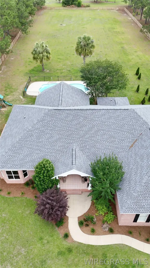74 Deal Road Newton AL 36352