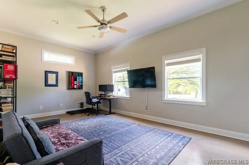74 Deal Road Newton AL 36352