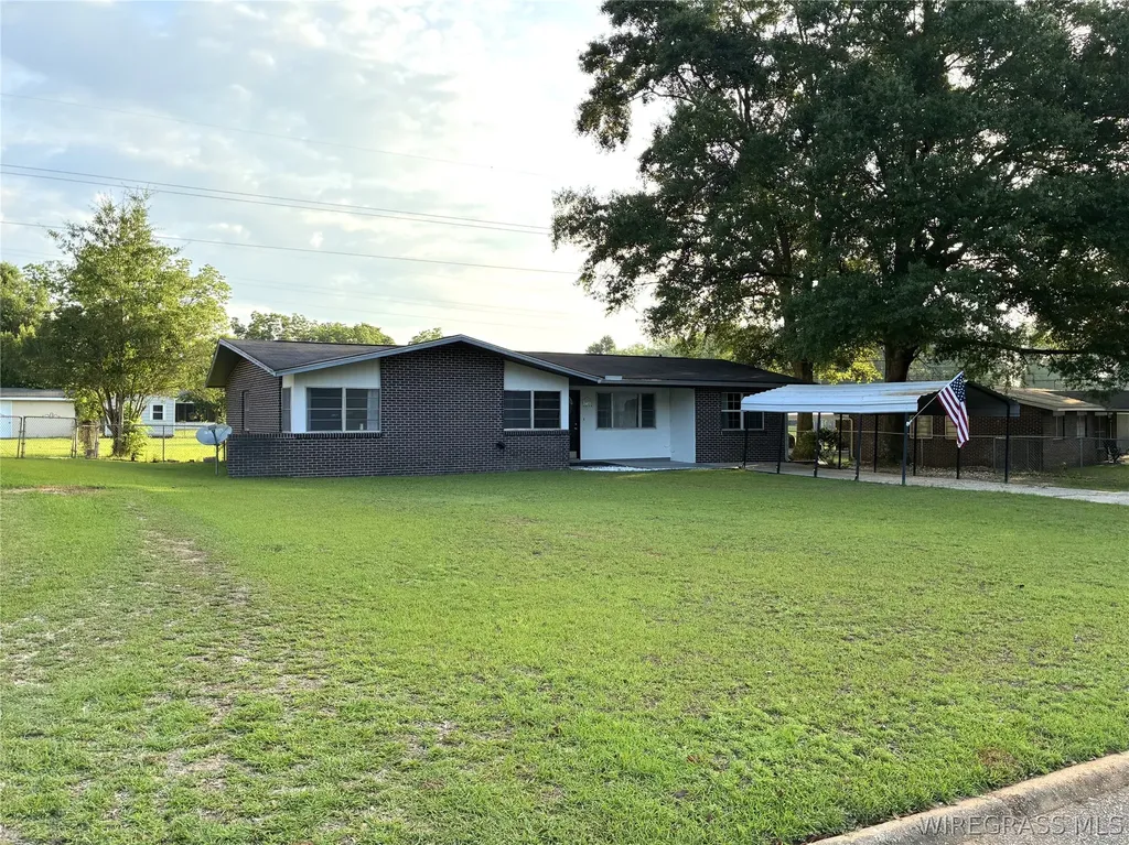 221 Plaza Drive Daleville AL 36322