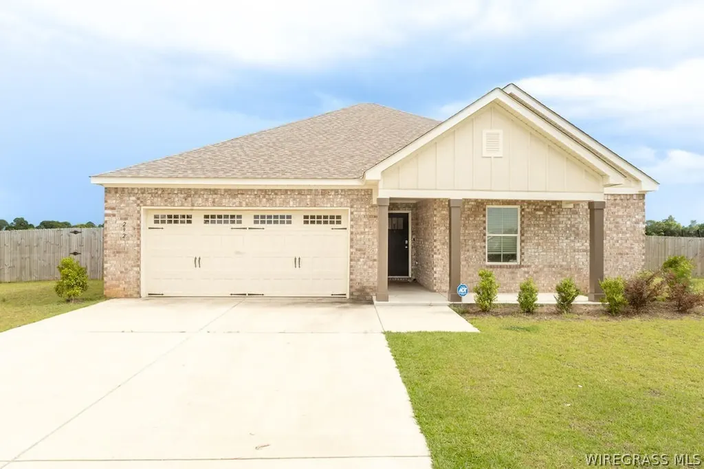 292 Gritney Road Daleville AL 36322