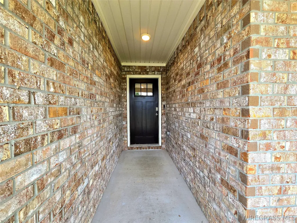 292 Gritney Road Daleville AL 36322