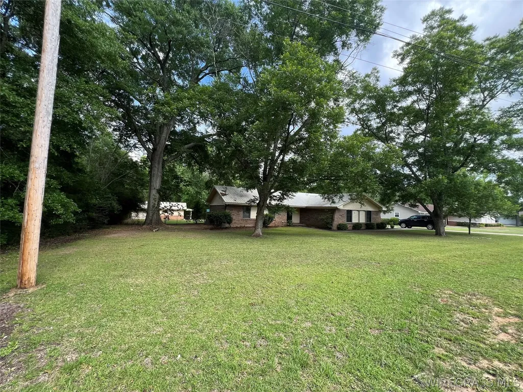 458 Harrison Drive Daleville AL 36322