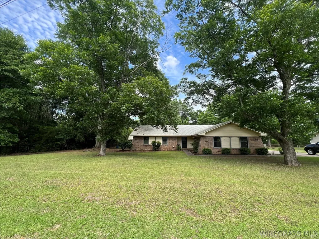 458 Harrison Drive Daleville AL 36322