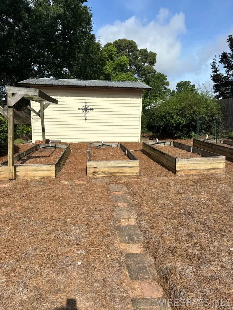 209 E Hickory Bend Road Enterprise AL 36330