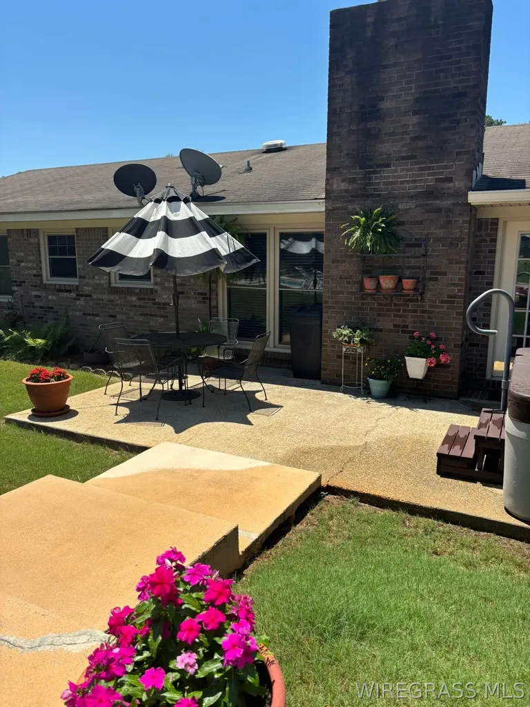 209 E Hickory Bend Road Enterprise AL 36330